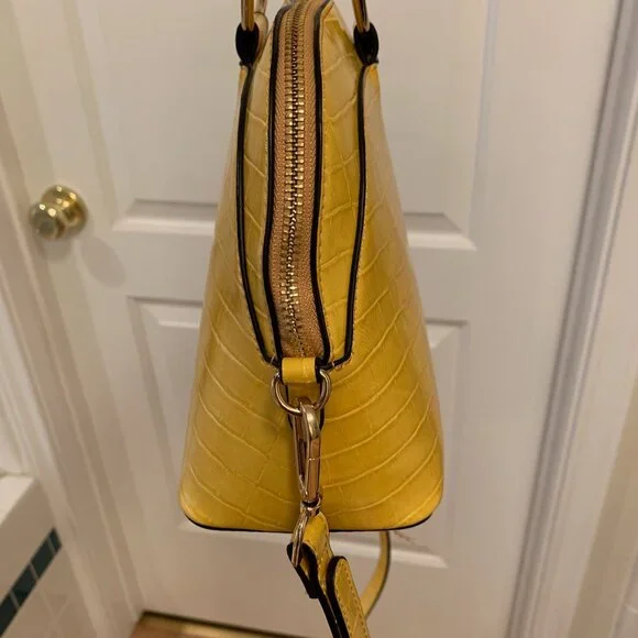 NWOT Ring-handled, Crossbody Small Dome Satchel - Picture 2 of 13